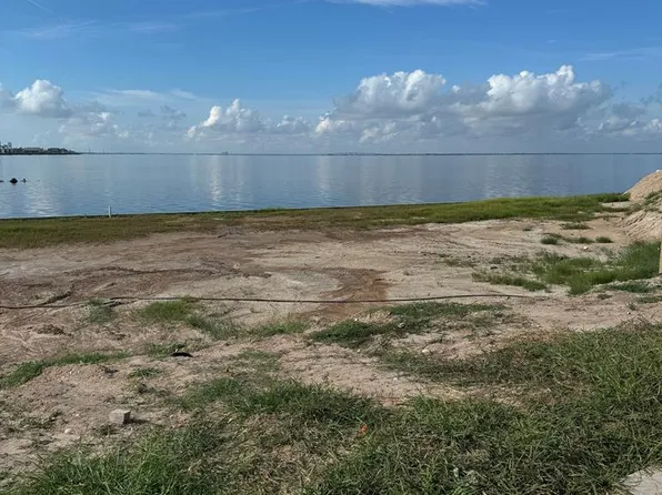 421 Shore Dr, South Padre Island, TX 78597