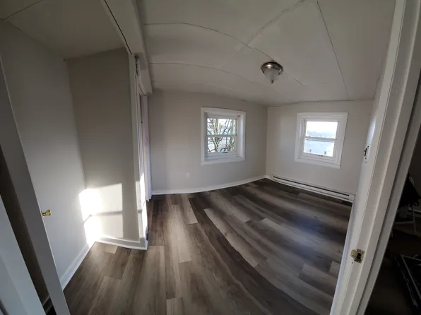 20 W Maple St #8, Wrightsville, PA 17368