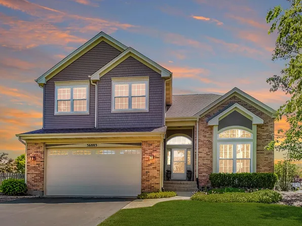 36883 N Fernview Ln, Lake Villa, IL 60046