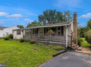 598 Grant Dr, Gettysburg, PA 17325