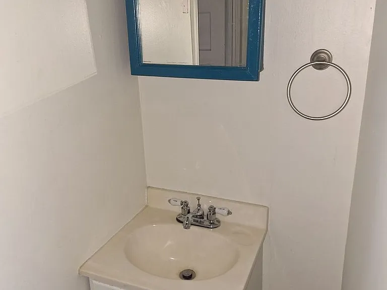 11393 Carver Rd — Photo 12
