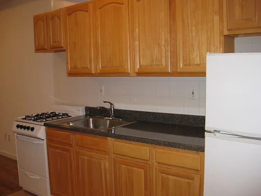 Rented by J Misrahi Realty Corp | media 22