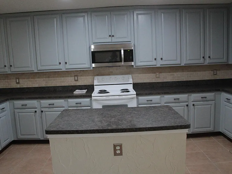 2059 La Salle Trl — Photo 16