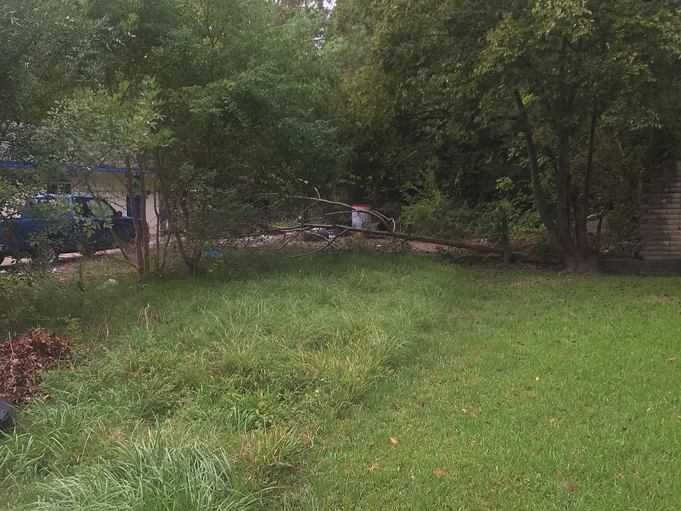 2nd image of 11023 Tamworth Dr