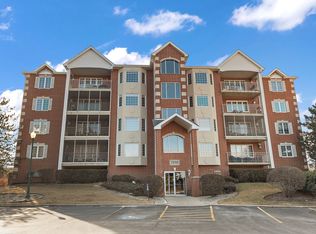 7935 Trinity Cir Unit 1SE, Tinley Park, IL 60487