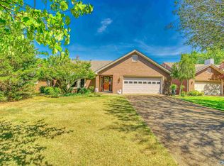 104 Crest St, Florence, AL 35630