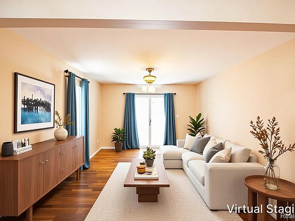 4th image of 30422 Leroy St