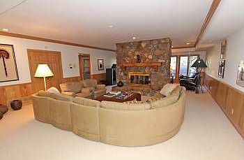 3rd image of 244 Carlyle Lake Dr