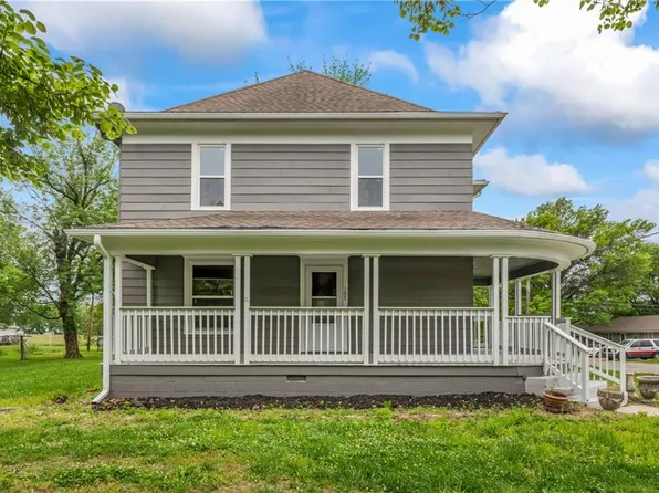 107 Poplar St, Winchester, KS 66097