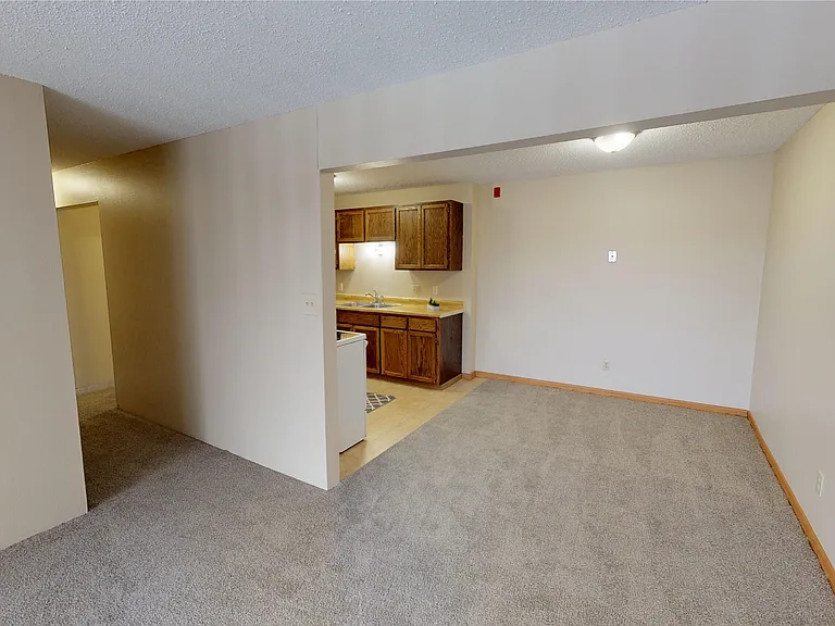 Forest Park Apartments — Photo 17
