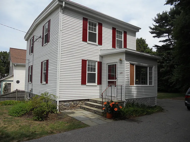 124 Reservoir St — Photo 22