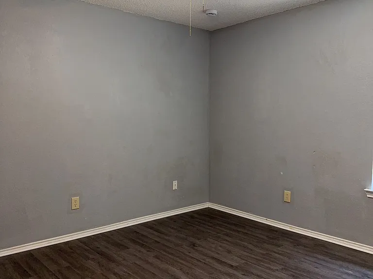 768 Pierre Ln — Photo 17