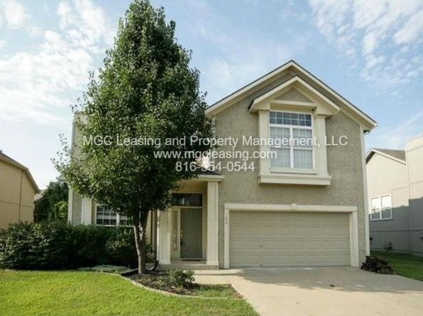 152 NE Hidden Meadow Ln