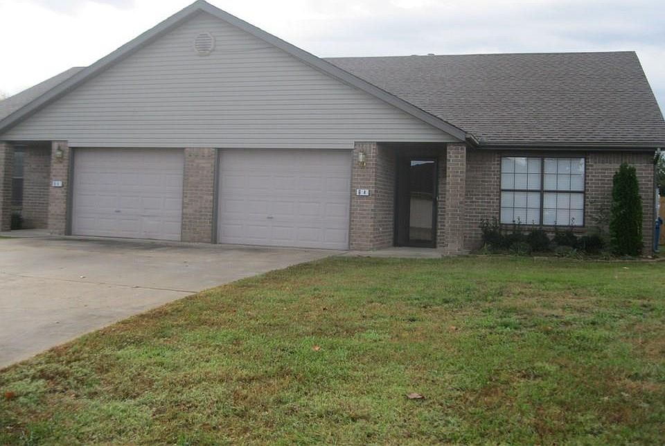 1st image of 6 Holly Dr #A
