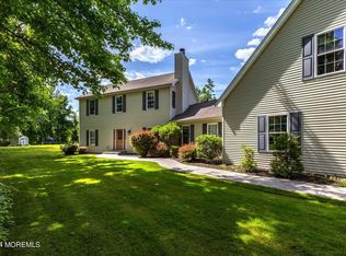 192 Asbury Rd, Farmingdale, NJ 07727