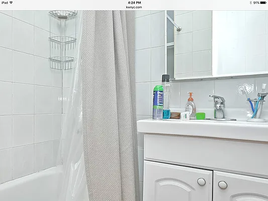 Rented by Dab Hold Corp | media 27