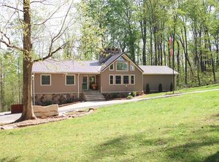 681 Skyline Dr, Sparta, TN 38583