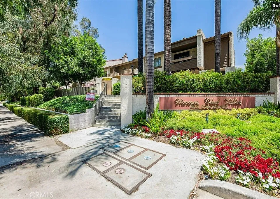 5800 Owensmouth Ave #7