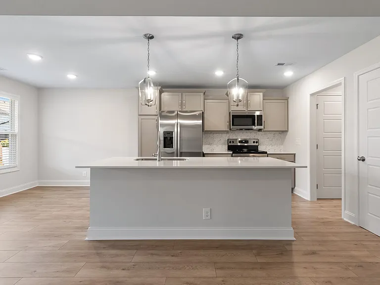 1402 Dan Brown Dr — Photo 15