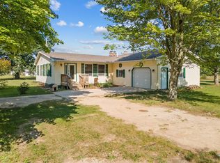 4017 E Pakes Rd, Stanton, MI 48888