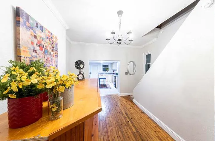 Dining room (bar not included)