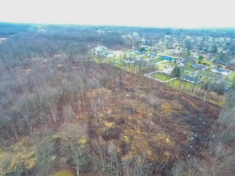 Old Colony Rd NW photo 1