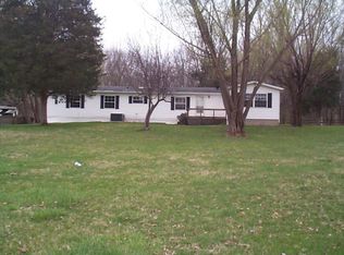 4035 Walnut Rd, Hebron, OH 43025