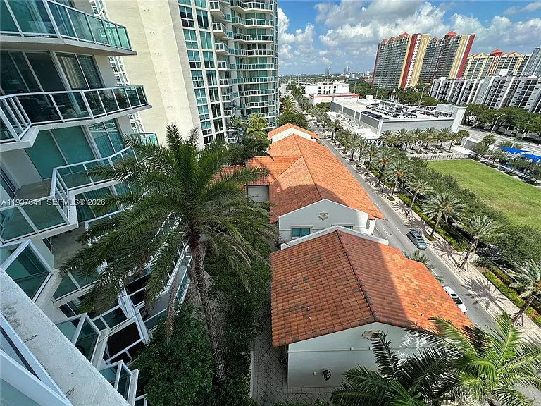 150 Sunny Isles Blvd #11102 — Photo 2