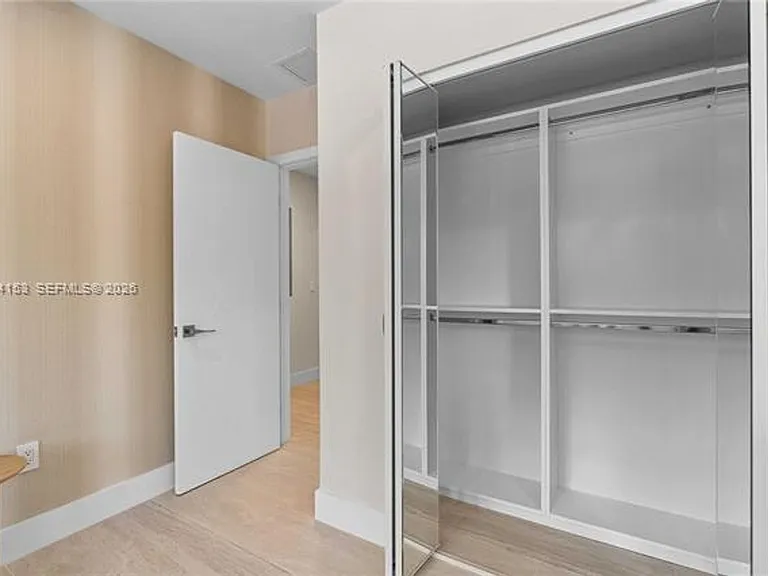 1345 SW 14th Ave #0 — Photo 32