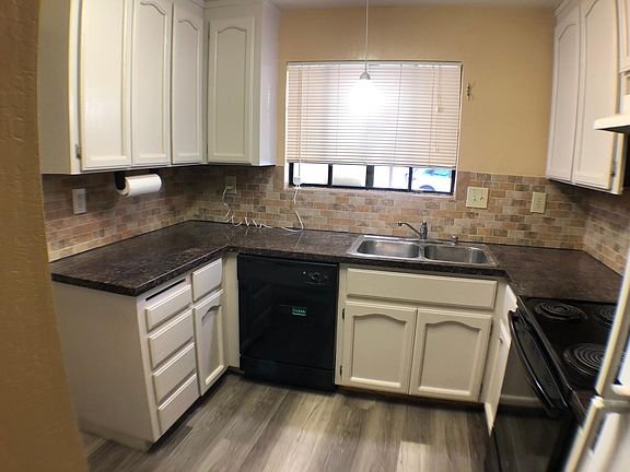 5th image of 327 E McKinley Ave #1