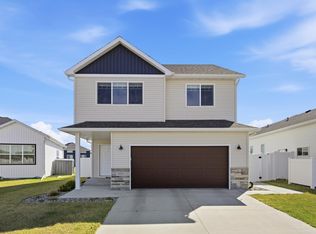 5505 W 11th St, West Fargo, ND 58078