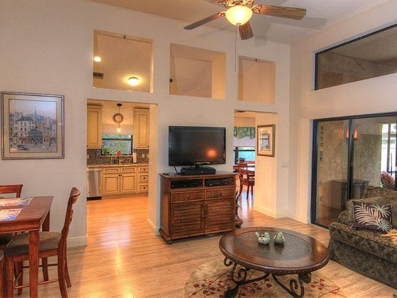 4th image of 2826 SW Mariposa Cir