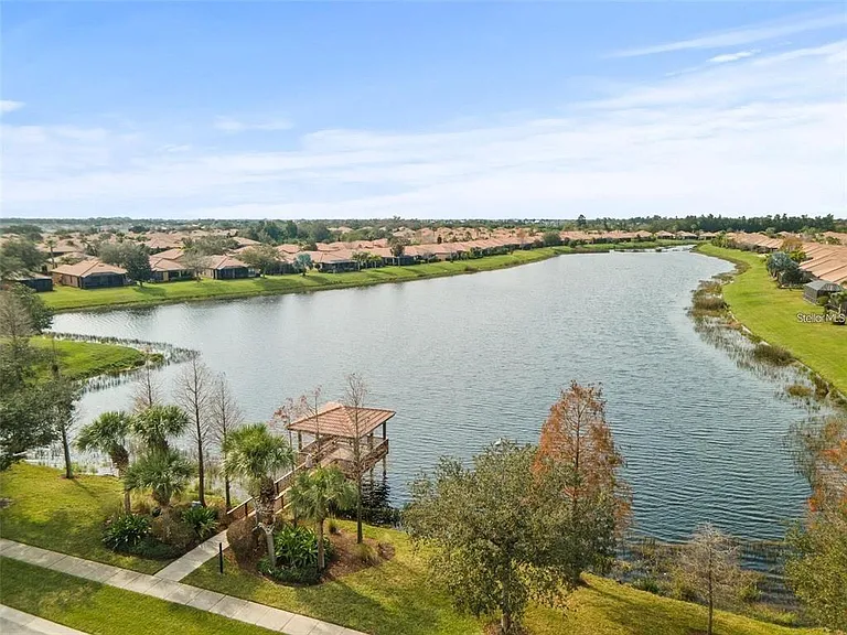 5409 Sunset Falls Dr — Photo 44