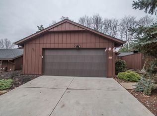 18023 Cliffside Dr #4911, Strongsville, OH