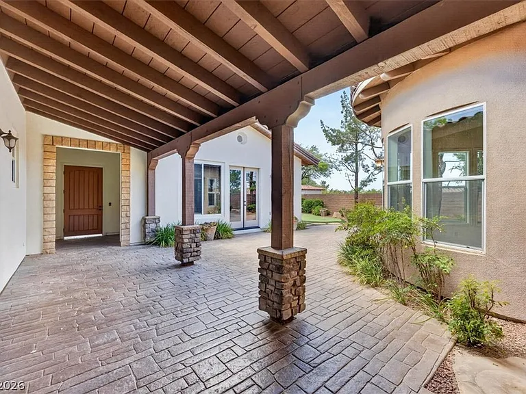 77 Tapadero Ln — Photo 46