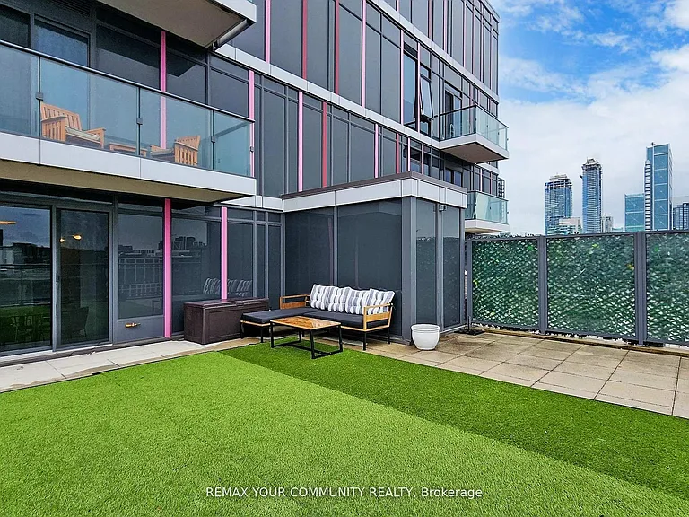 435 Richmond St W #1501 — Photo 26
