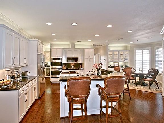 5th image of 6617 Pine Valley Pl