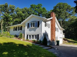 10 Monticello Dr, North Attleboro, MA 02760