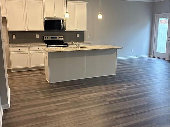 4th image of 5274 Fox Den Rd