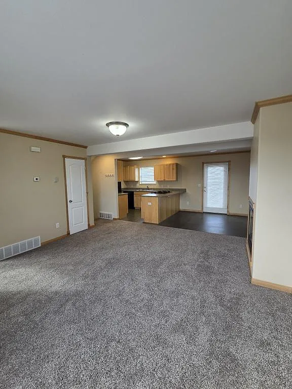 22 Starbuck Ct — Photo 4