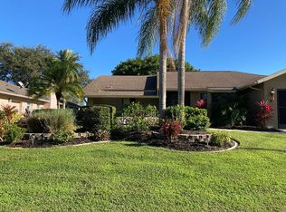 9 Bunker Cir, Rotonda West, FL 33947