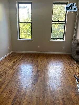 Rented by Fifth & Forever LLC | media 4