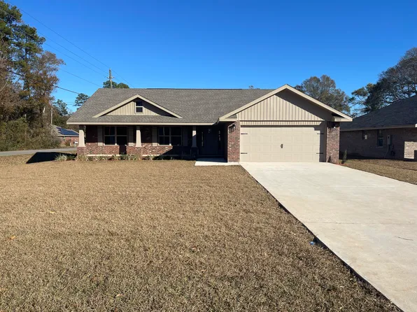 5909 Silvercrest Blvd, Crestview, FL 32536