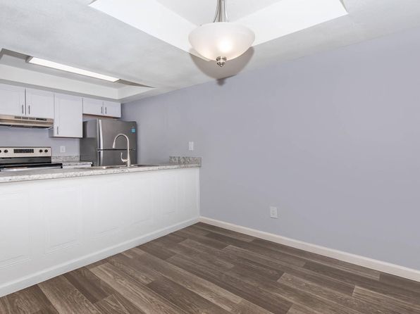 4715 N Black Canyon Hwy APT 2124