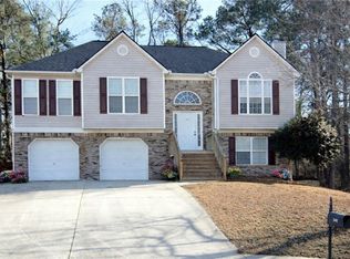 840 Walkingstick Dr, Douglasville, GA 30134