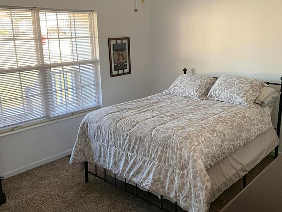 4th image of 411 River Bend Dr