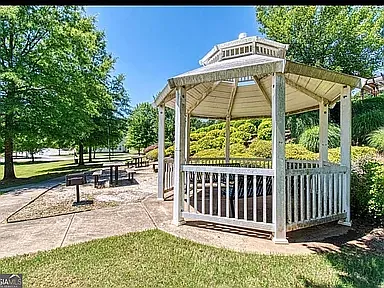 2890 Bayrose Cir — Photo 18