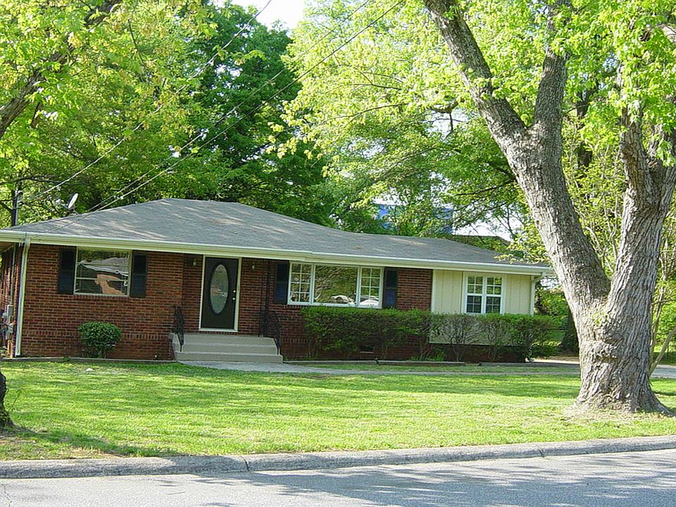 1st image of 931 Lake Ct SE