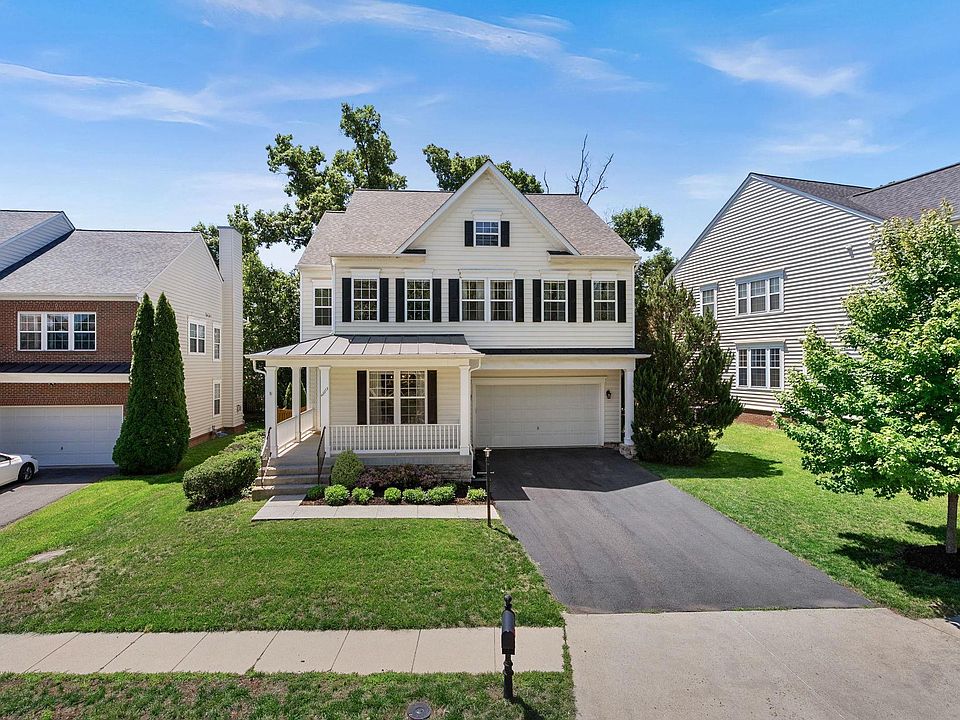 1st image of 42573 Regal Wood Dr