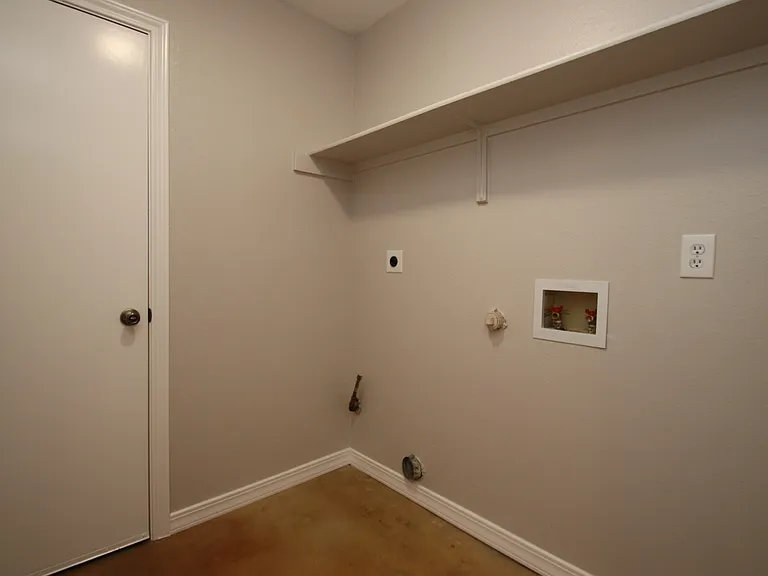 12400 Captain Hopkins Cv — Photo 23